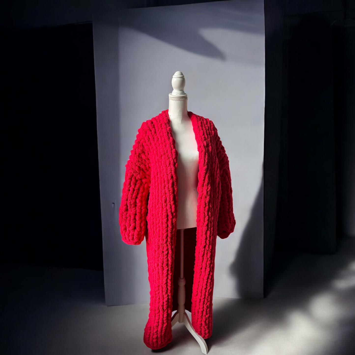 LONG KNITTED SWEATER